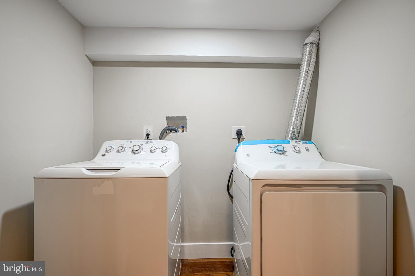 2824 Ashland Ave Property Photo 30