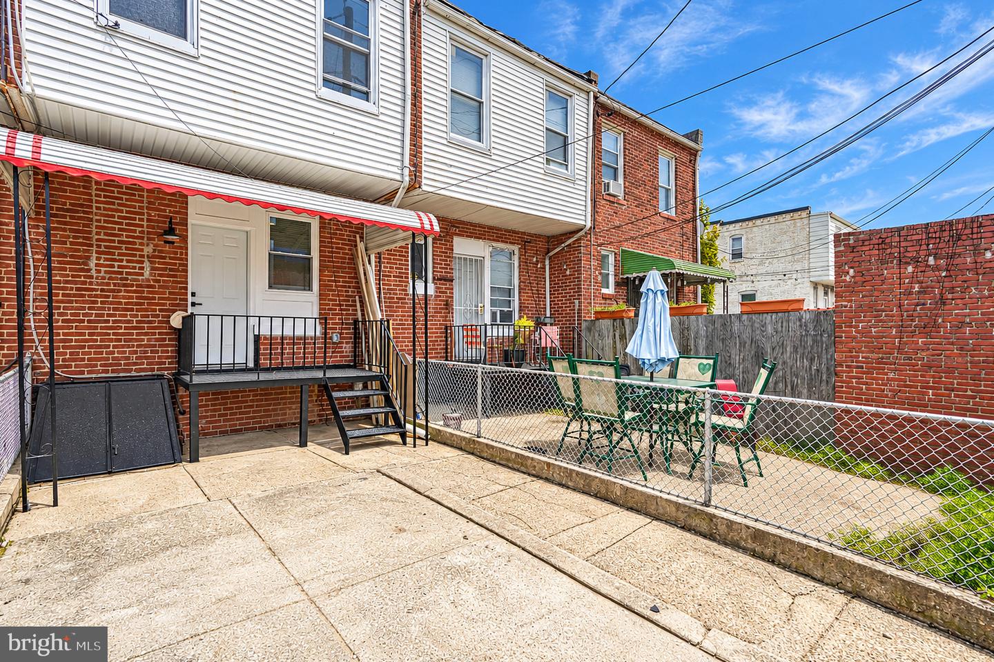 2824 Ashland Ave Property Photo 40