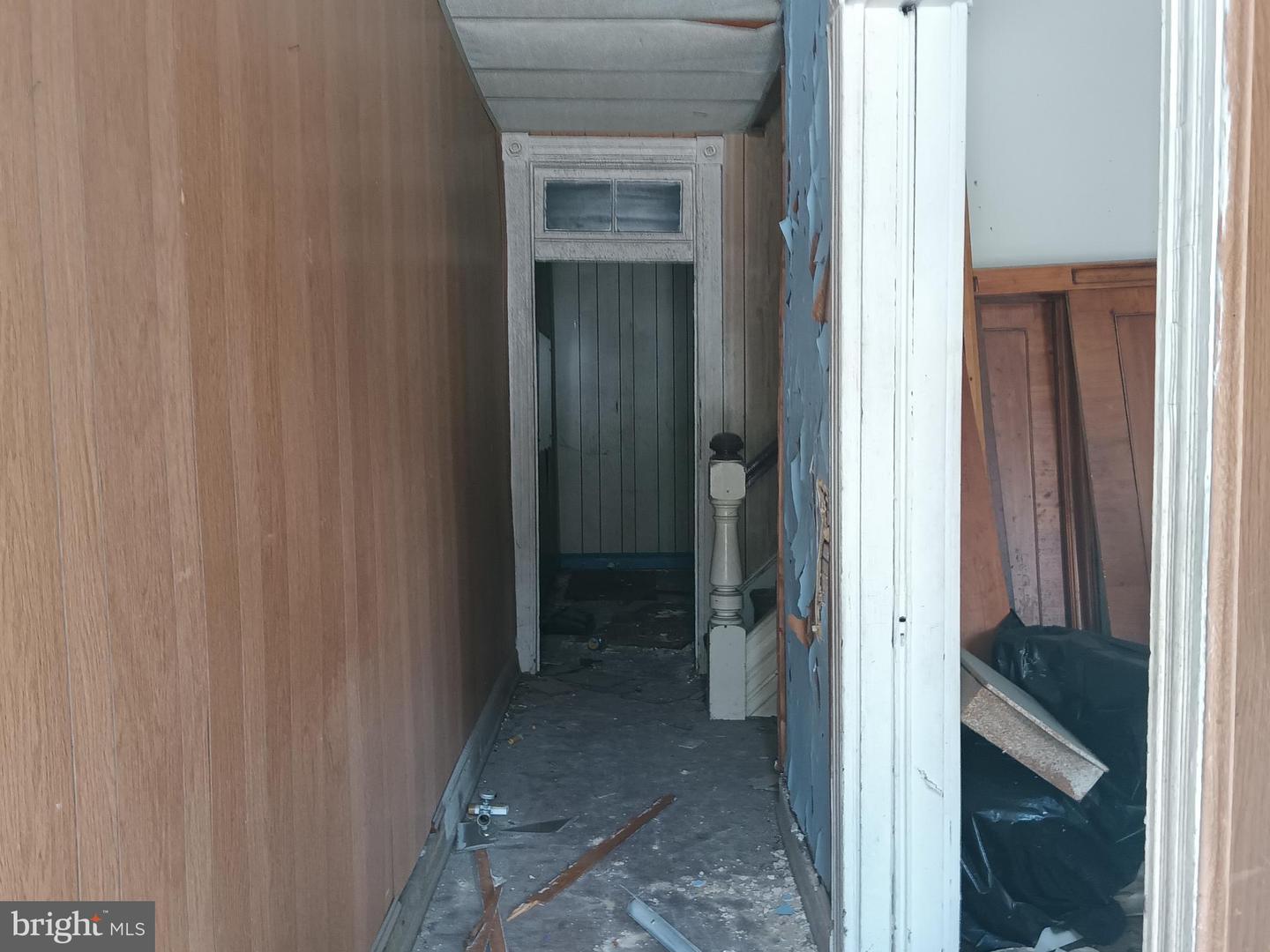 1932 Walbrook Ave Property Photo 12
