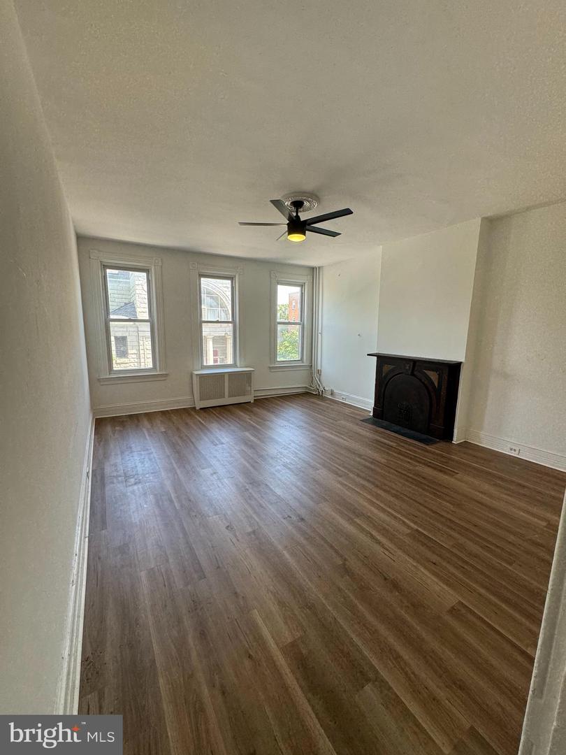 1504 Mcculloh St Property Photo 4