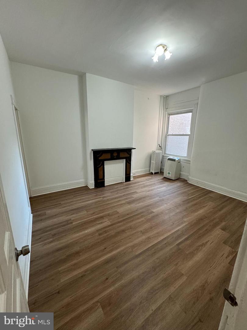 1504 Mcculloh St Property Photo 5
