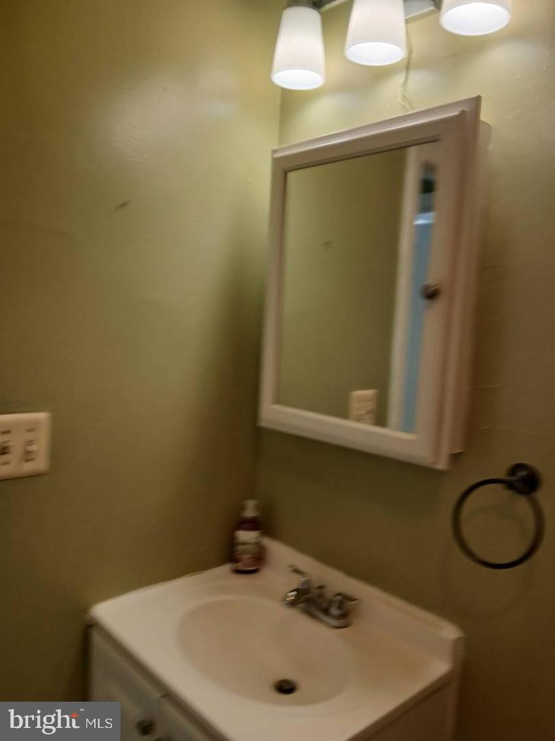 1704 Monterey St Property Photo 7