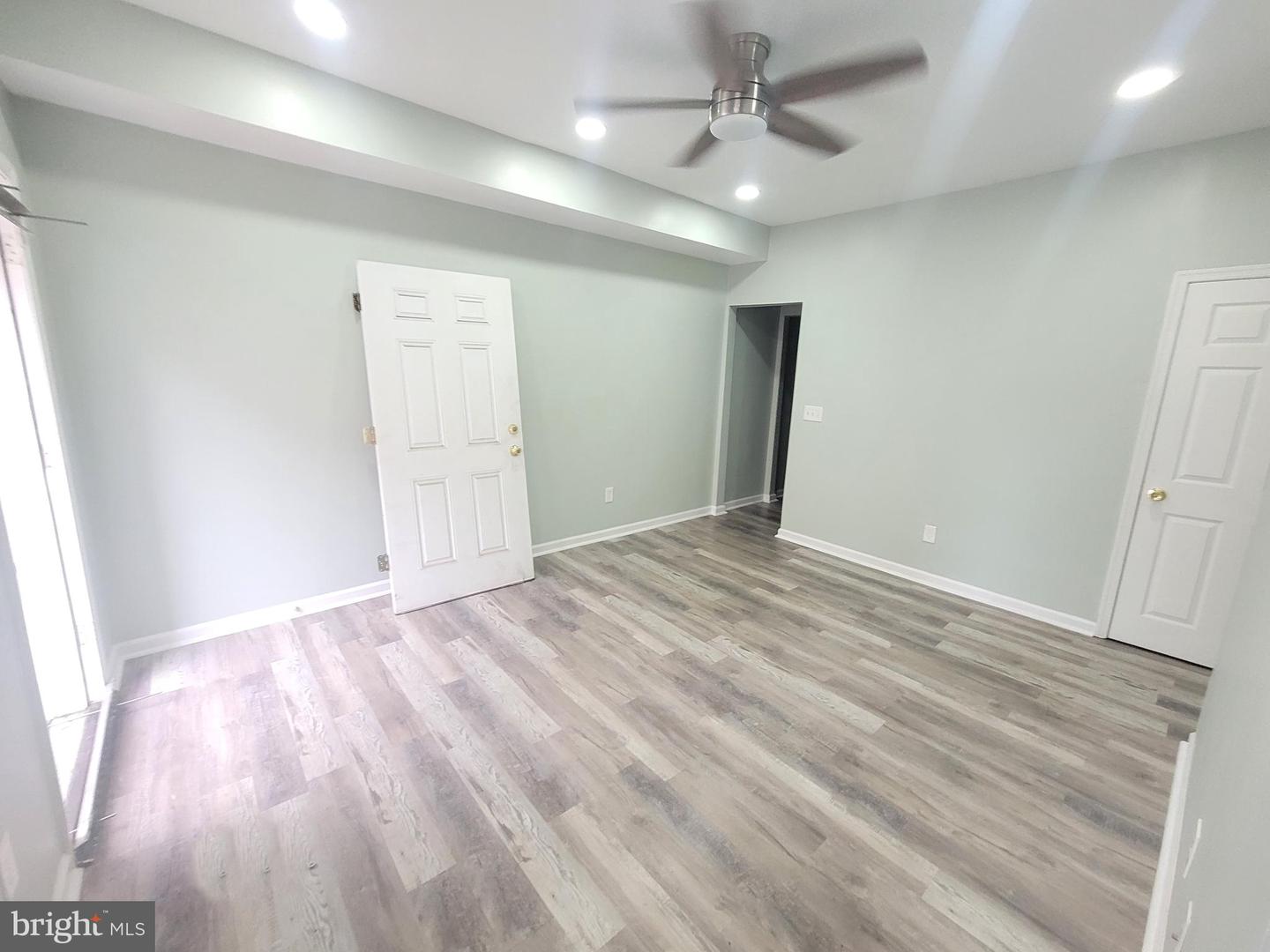 905 Bennett Pl Property Photo 6