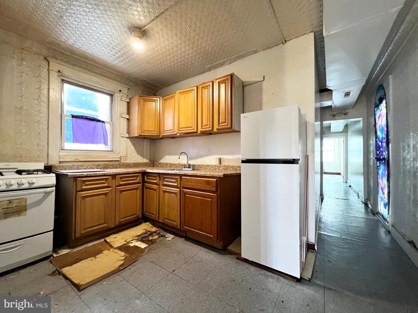 1817 Eastern Ave Property Photo 9