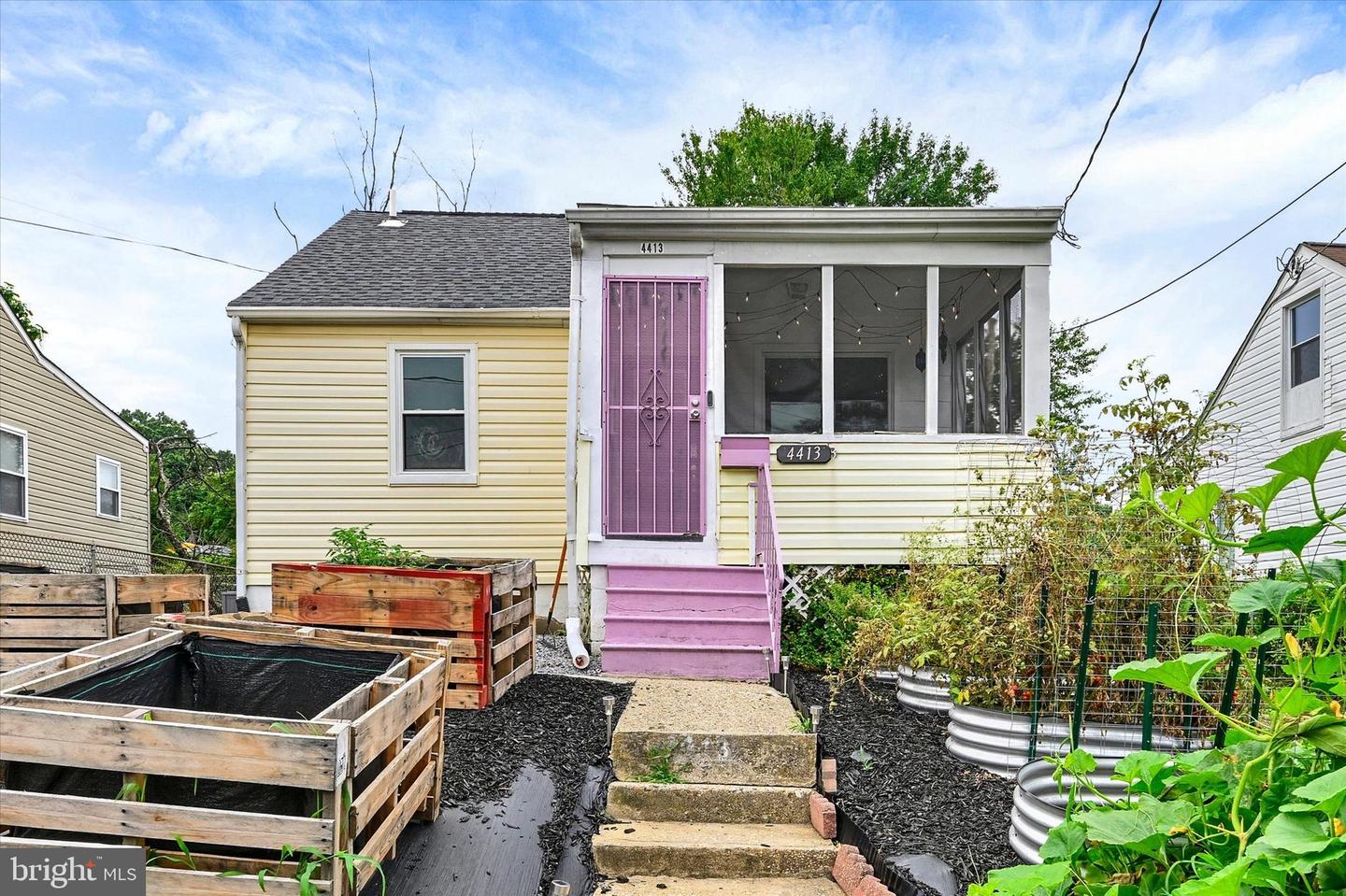 4413 Saint Georges Ave Property Photo 1