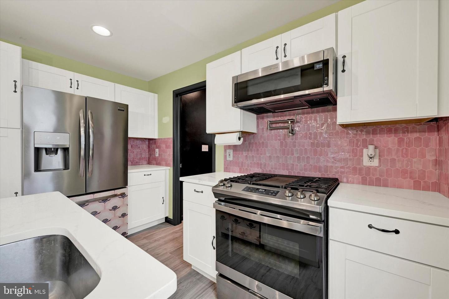 4413 Saint Georges Ave Property Photo 6