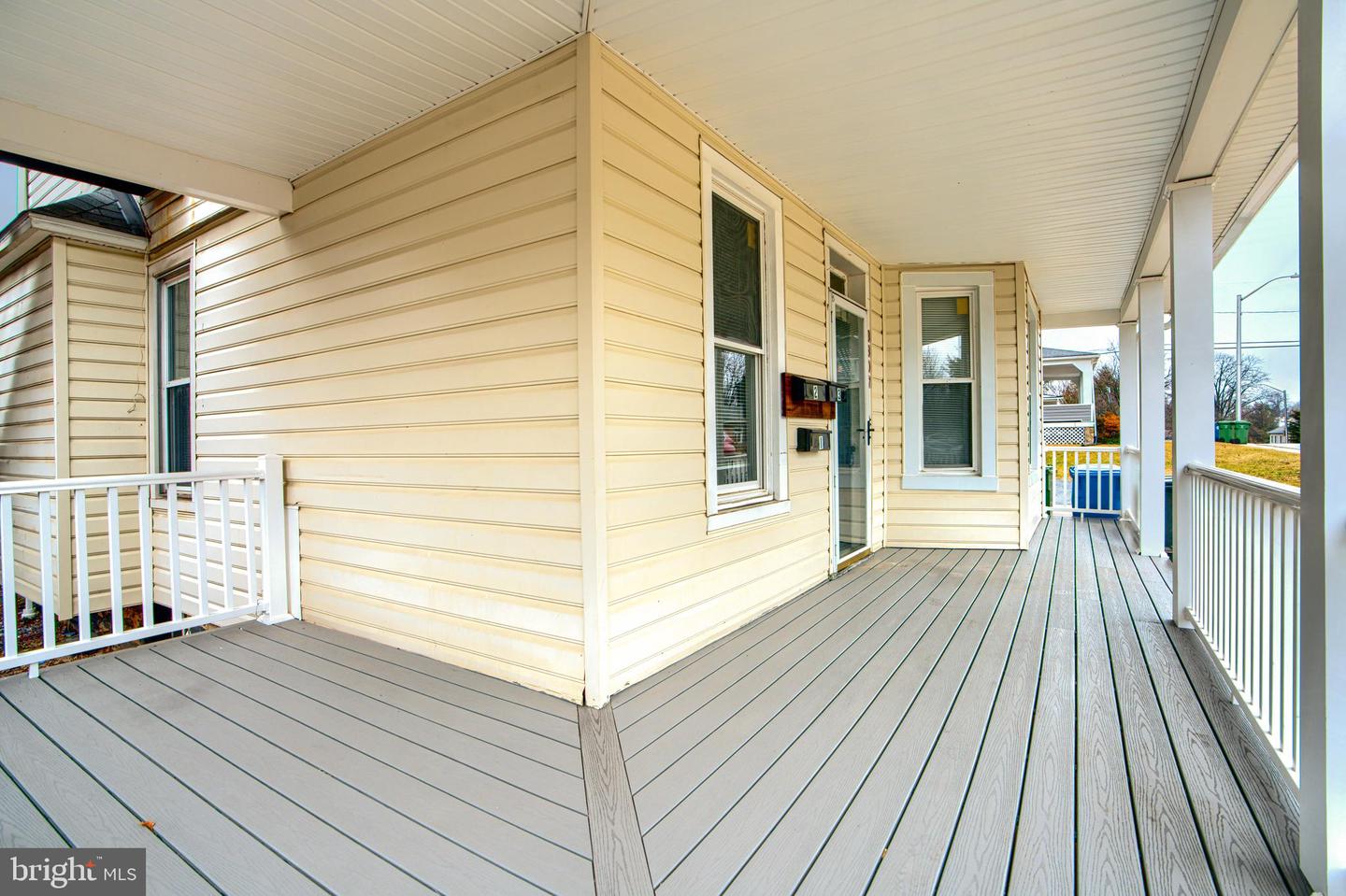 3807 Fleetwood Ave #2 Property Photo 4