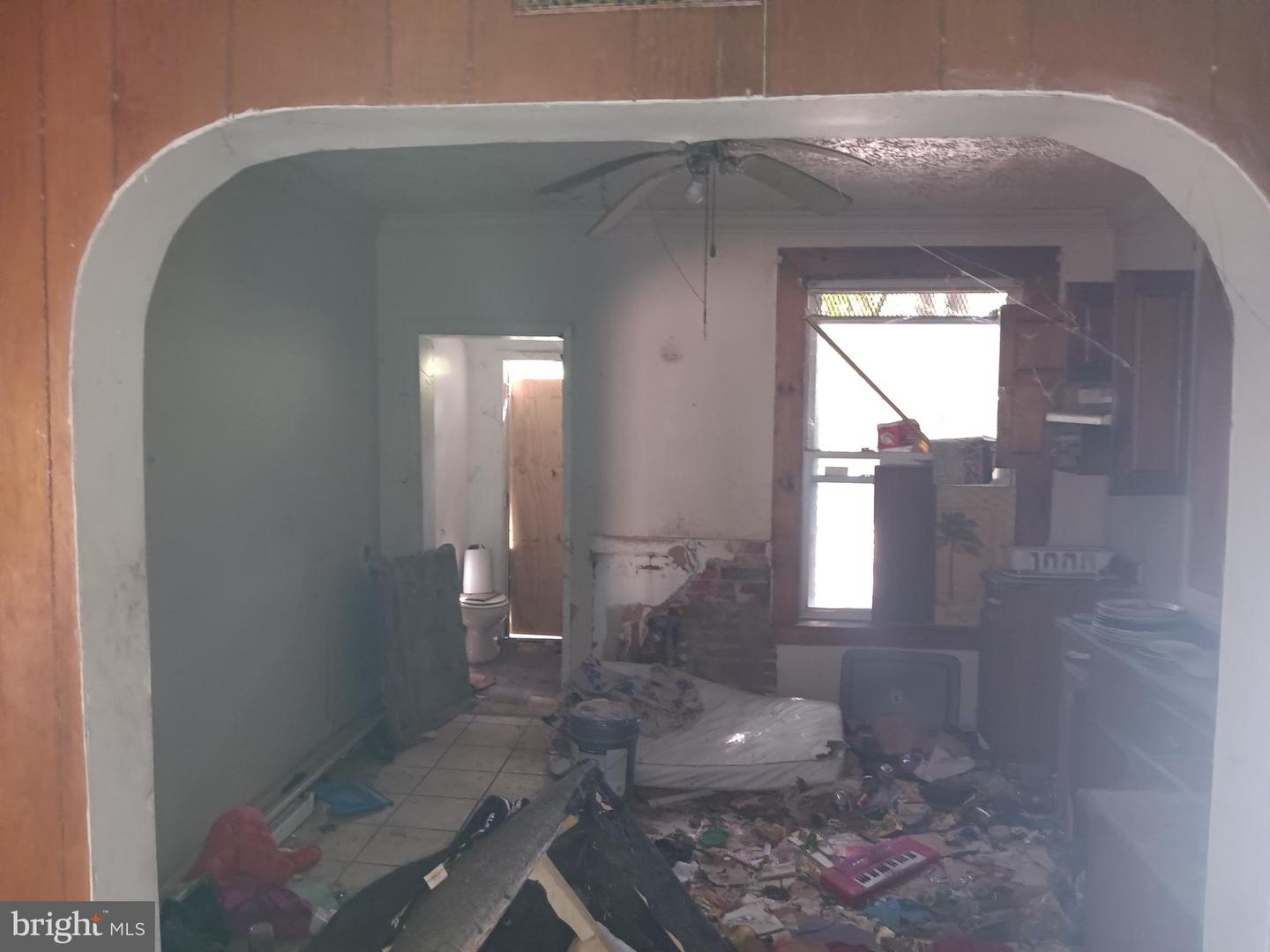 435 Furrow St Property Photo 3