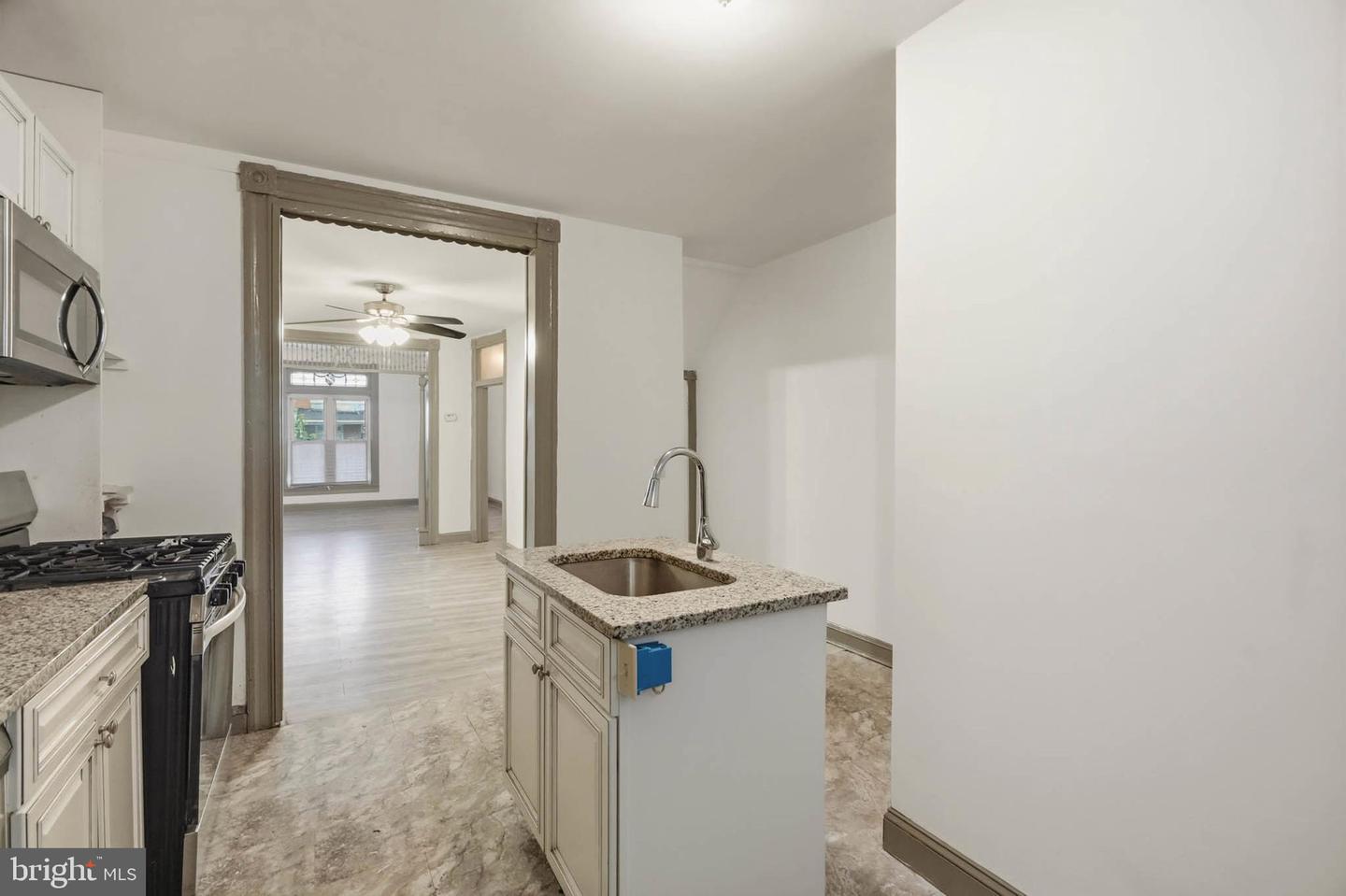 1638 N Bentalou St Property Photo 8