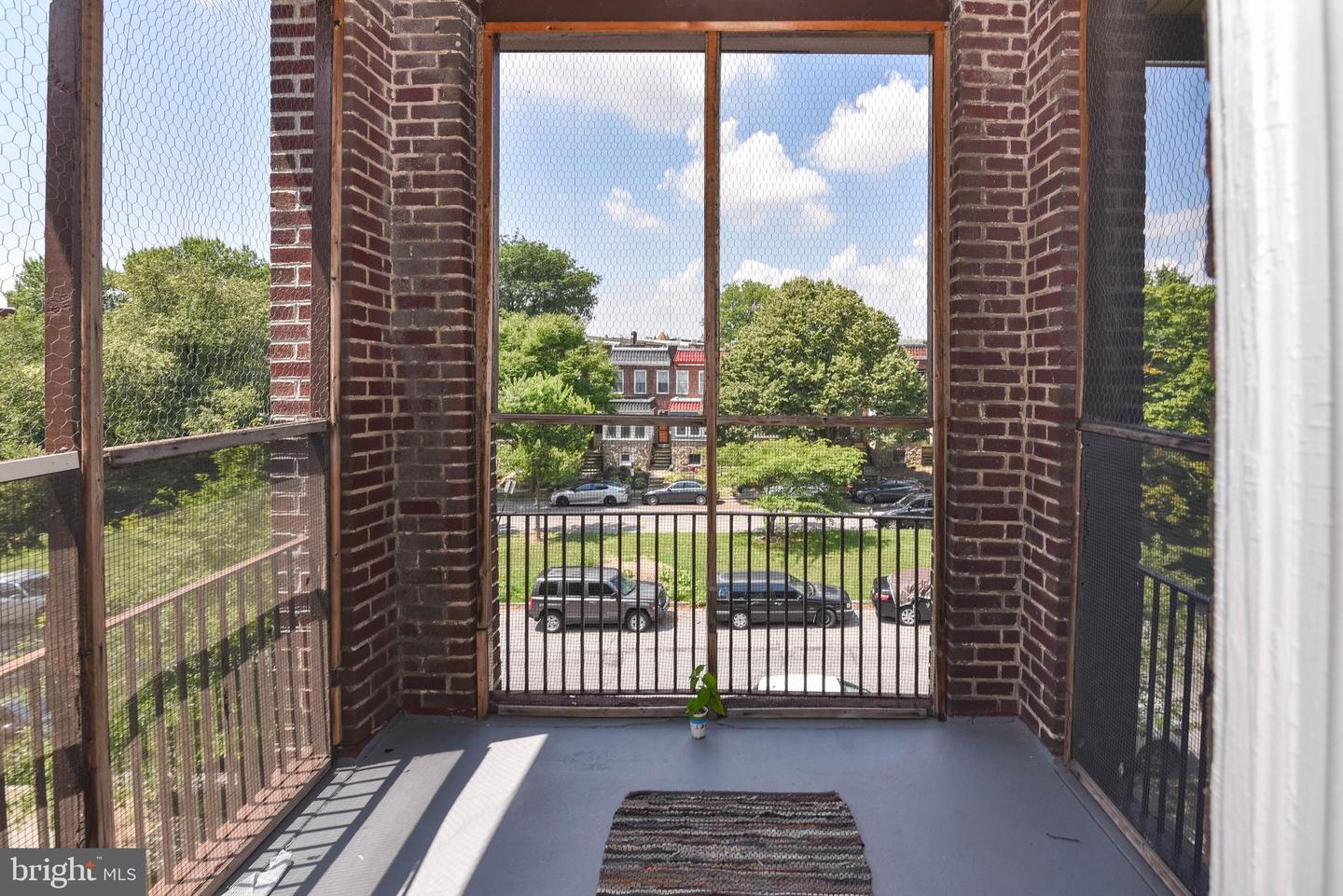 2111 Park Ave Property Photo 35