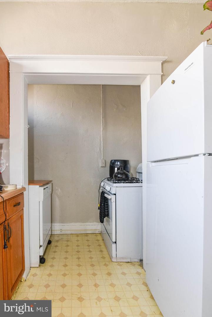 2111 Park Ave Property Photo 44