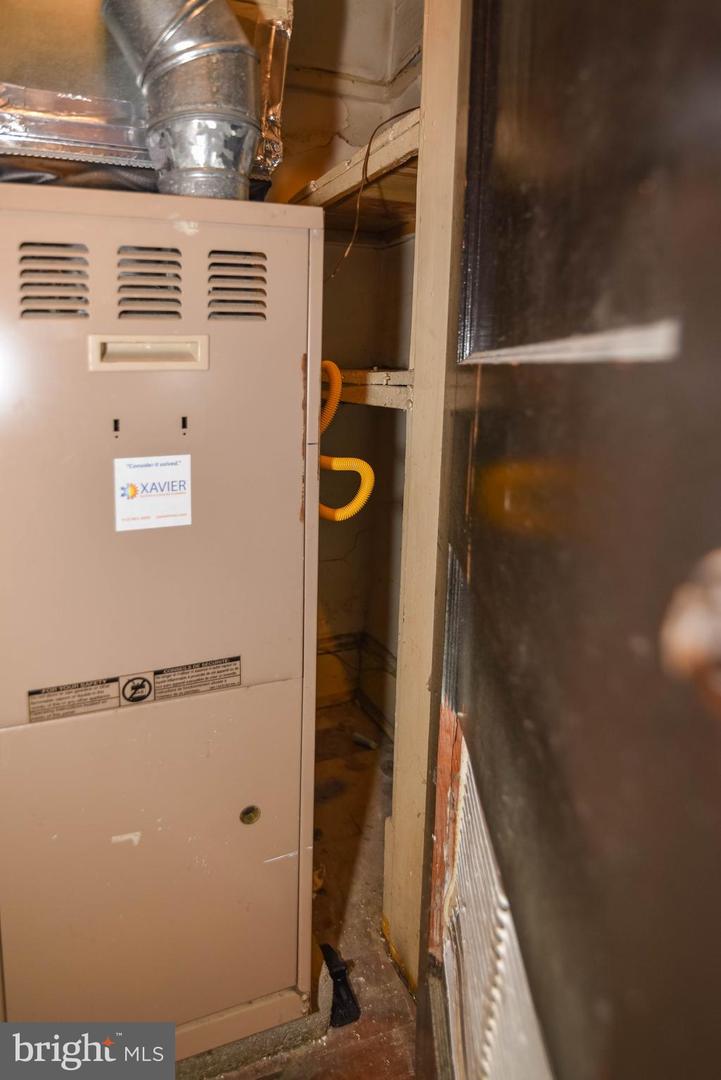 2111 Park Ave Property Photo 48