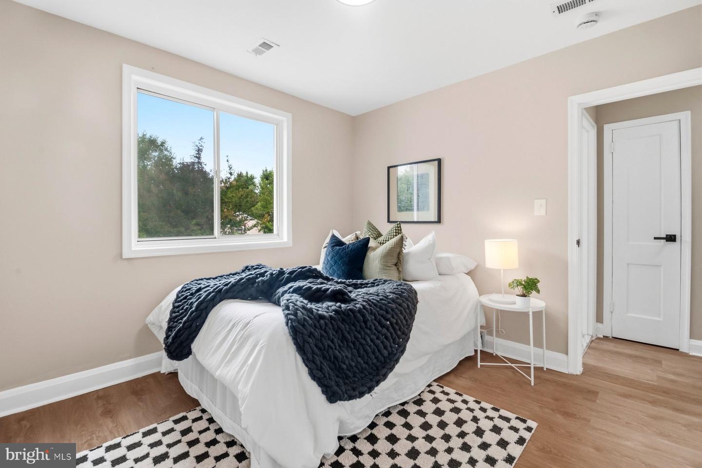 1708 Woodbourne Ave Property Photo 14