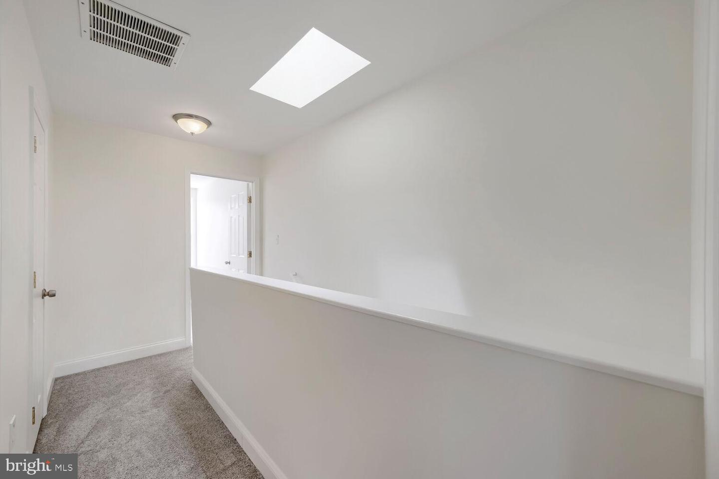 1228 N Broadway Property Photo 21
