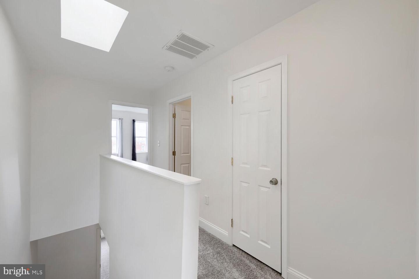 1228 N Broadway Property Photo 24