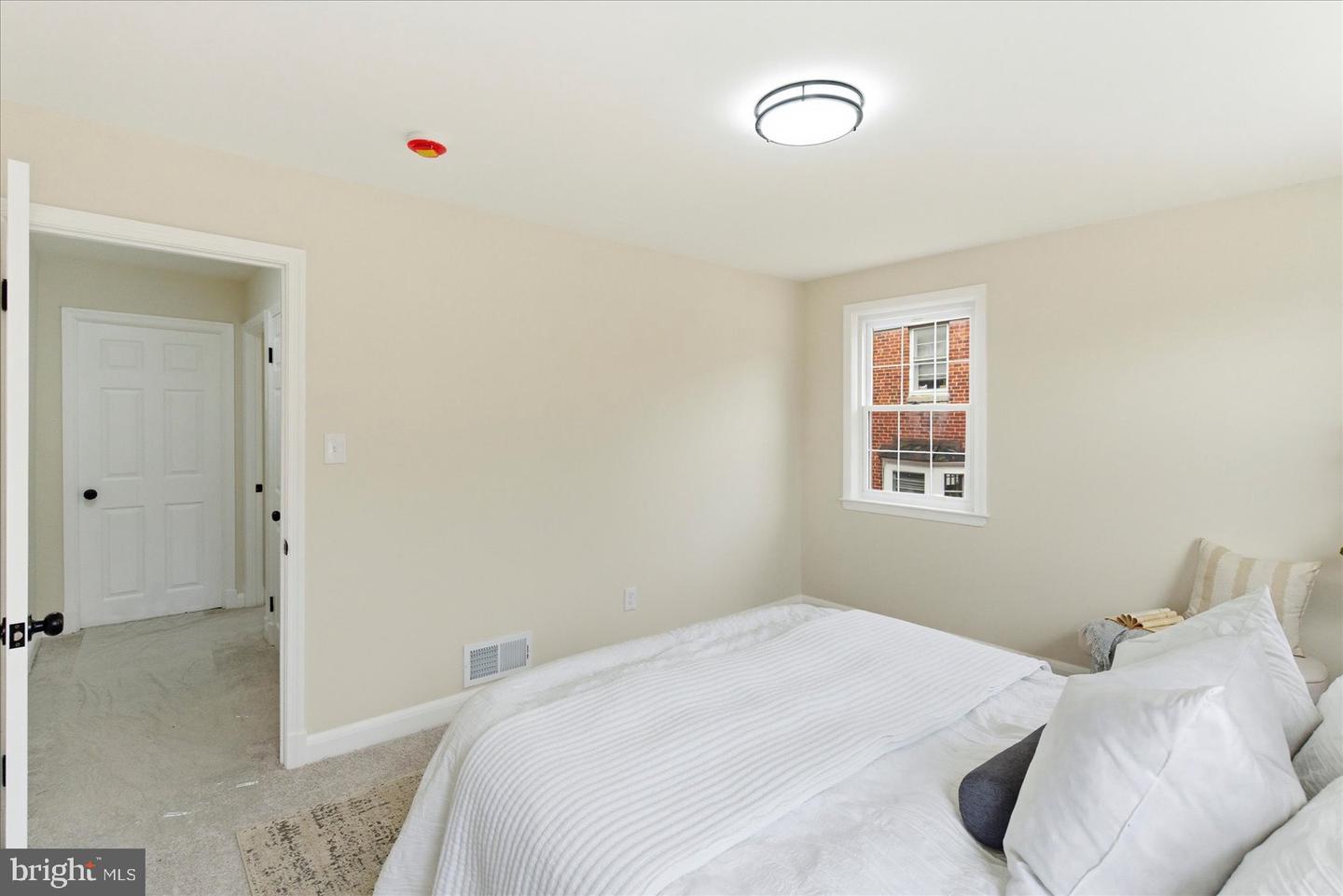 10 Mardrew Rd Property Photo 24