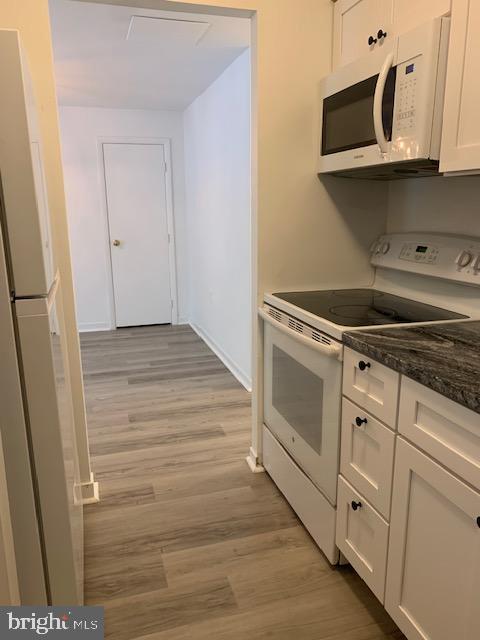 516 S Charles St S #r88 Property Photo 10