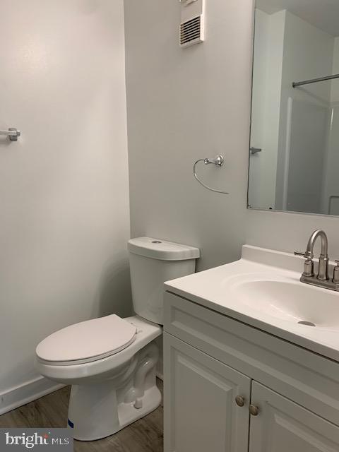516 S Charles St S #r88 Property Photo 21