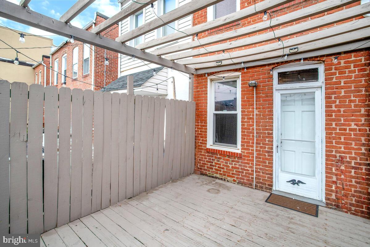 729 Grundy St Property Photo 39