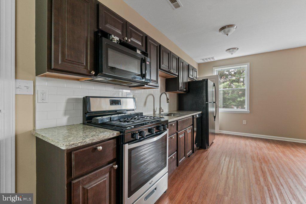 601 Whitelock St Property Photo 25