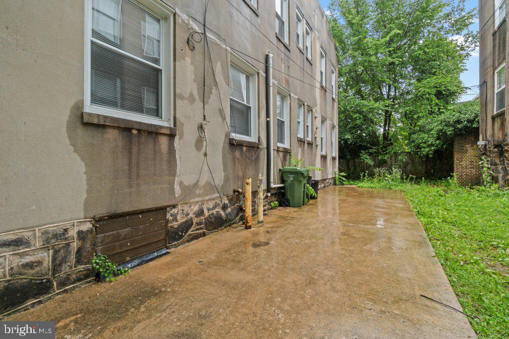 601 Whitelock St Property Photo 37