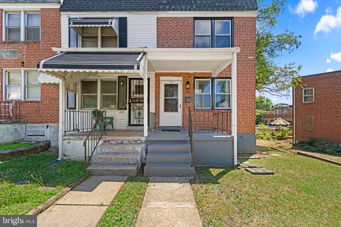 301 Denison St Property Photo 9