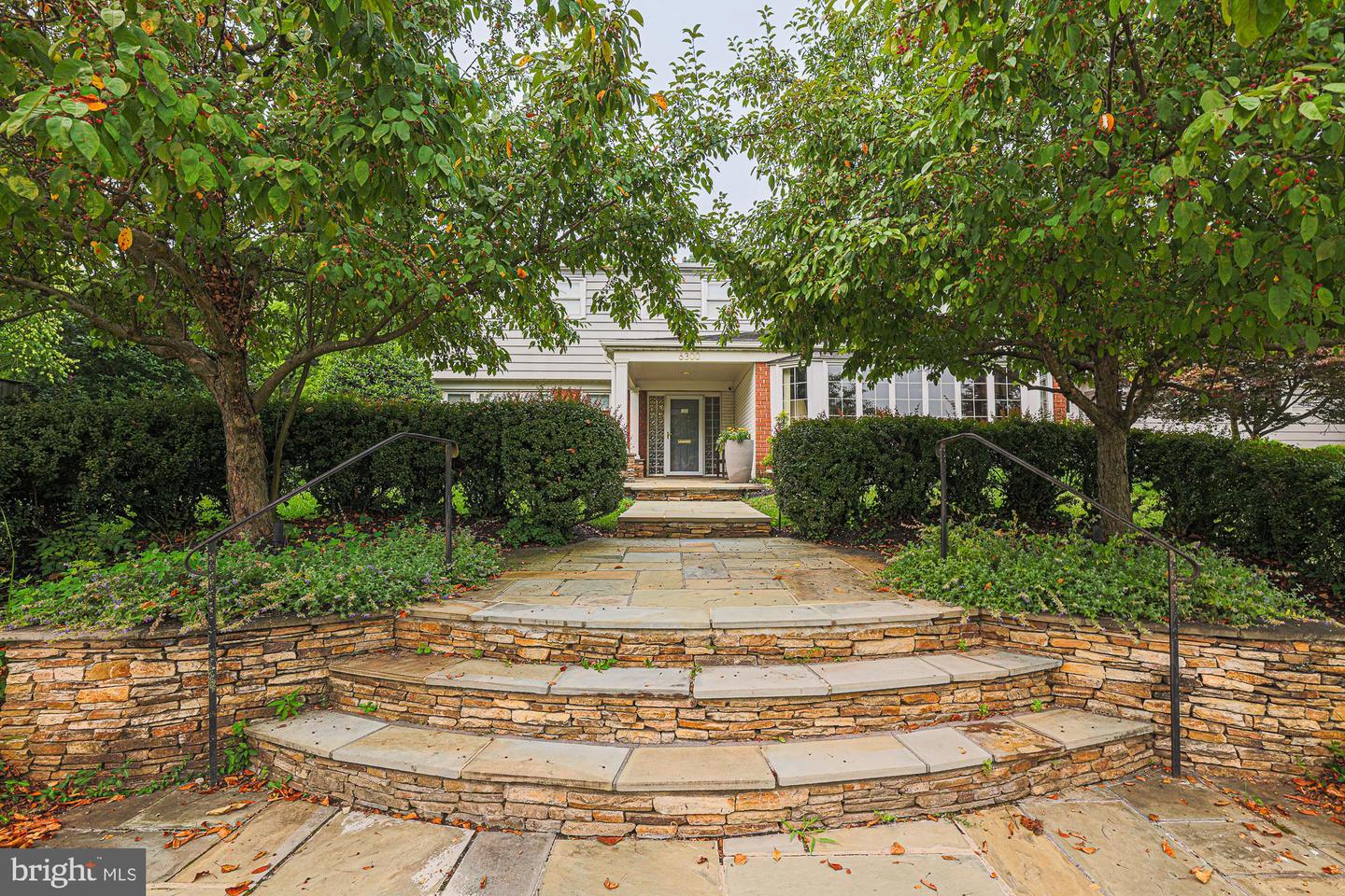 6300 Shelrick Dr Property Photo 3