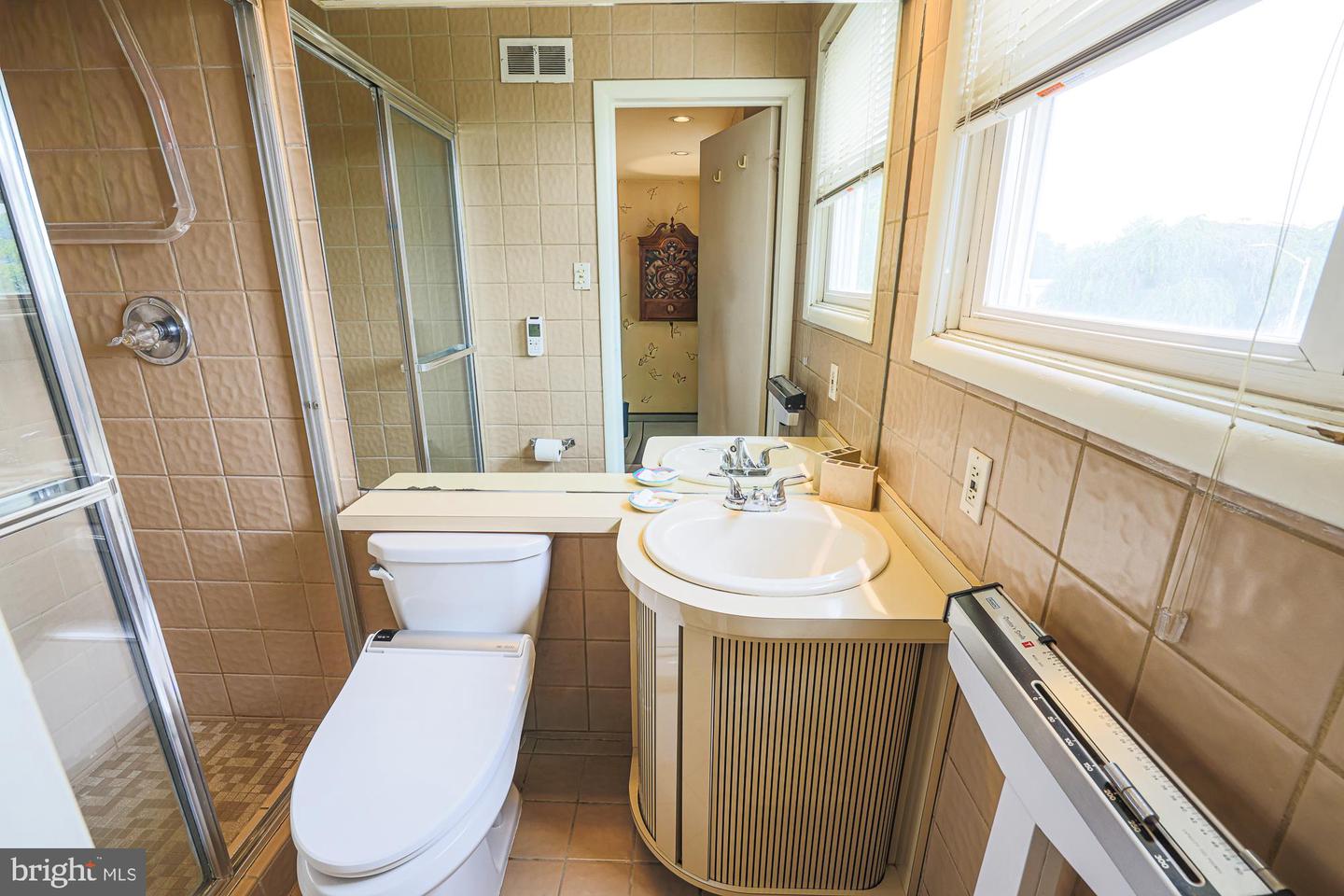 6300 Shelrick Dr Property Photo 28