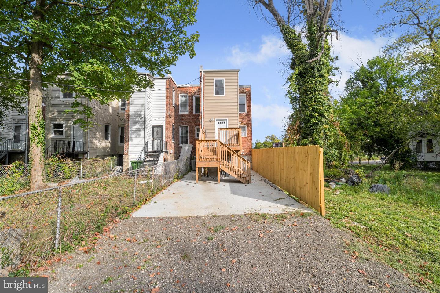 2815 W Cold Spring Ln W Property Photo 26
