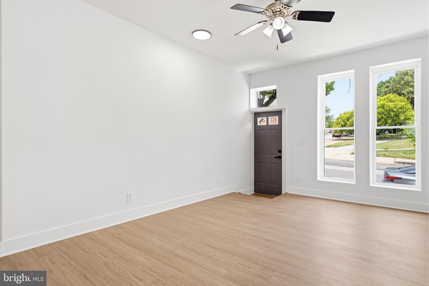 1336 N Chester St Property Photo 6