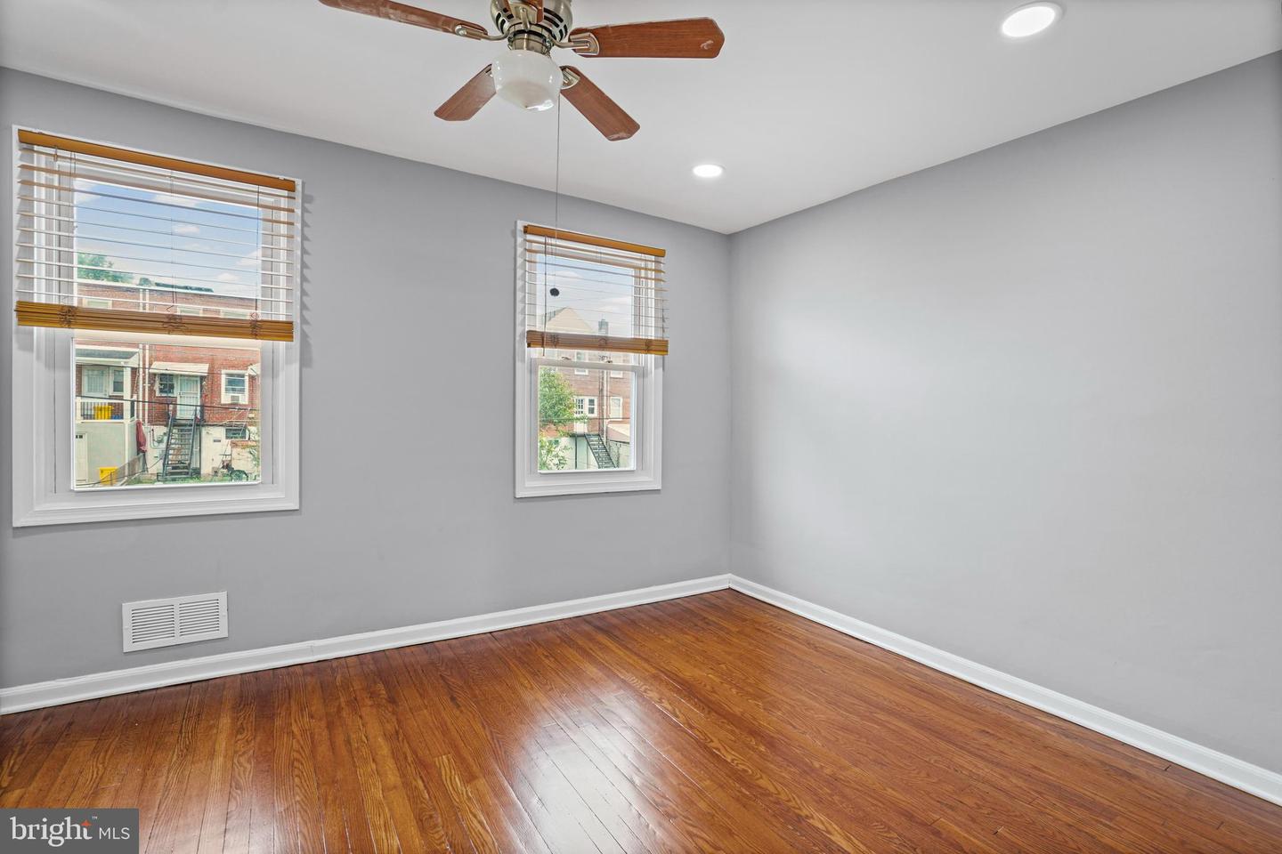 3838 Lyndale Ave Property Photo 16
