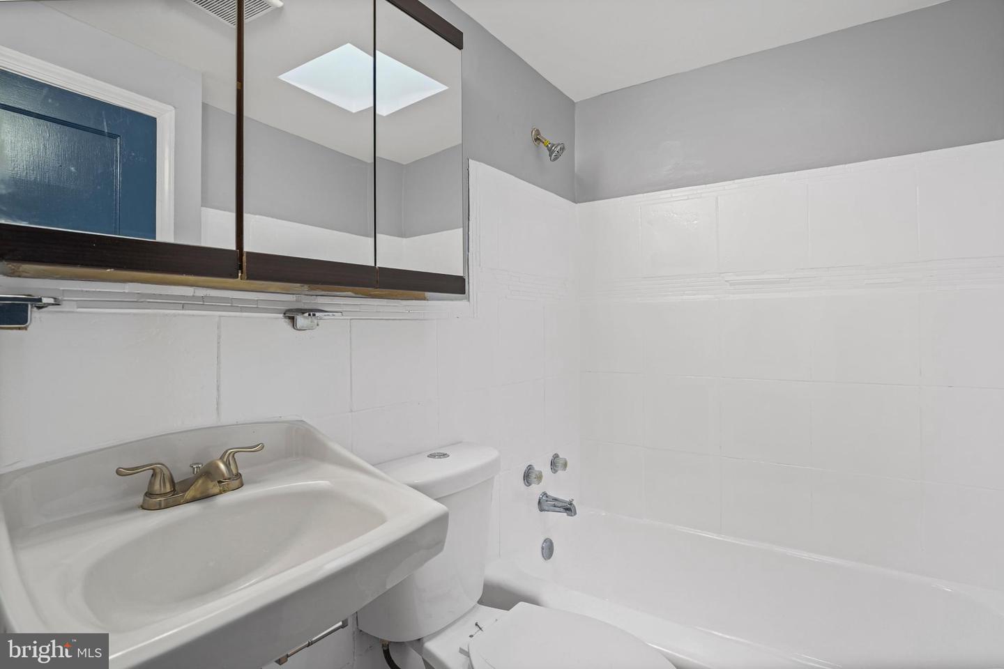 3838 Lyndale Ave Property Photo 23