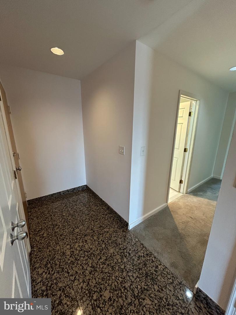 2515 Boston St #907 Property Photo 3