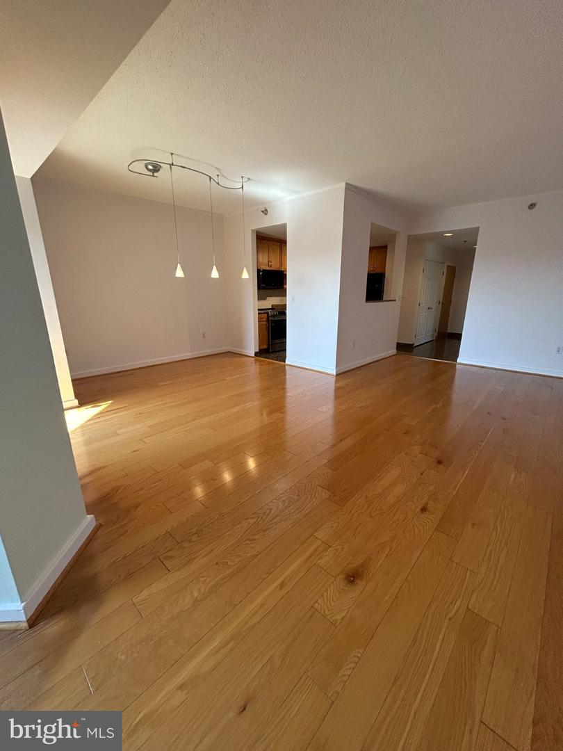 2515 Boston St #907 Property Photo 7