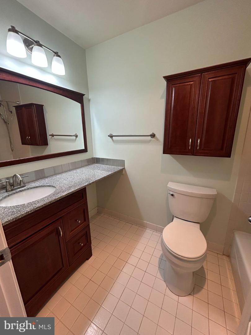 2515 Boston St #907 Property Photo 12