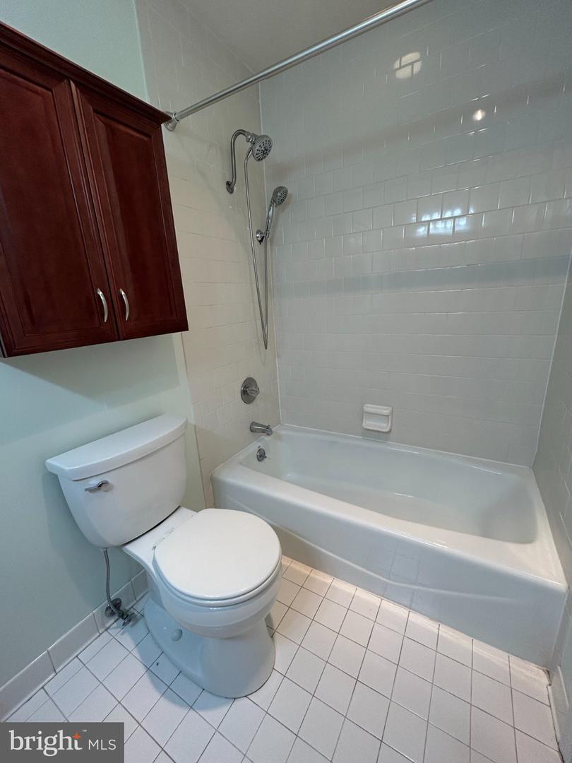 2515 Boston St #907 Property Photo 13