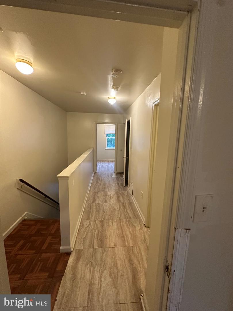 911 Harlem Ave #2nd Floor Property Photo 13