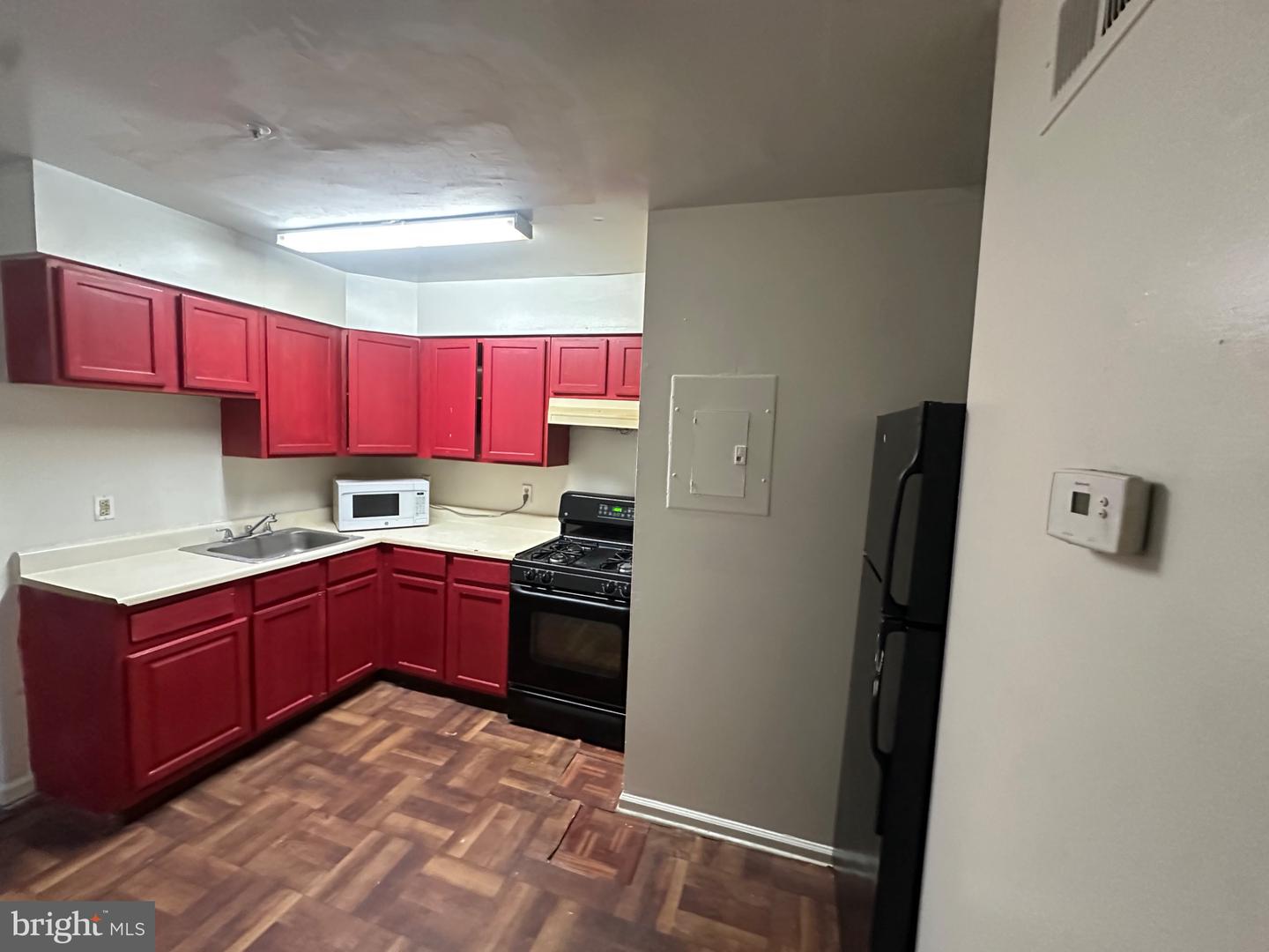 911 Harlem Ave #2nd Floor Property Photo 15