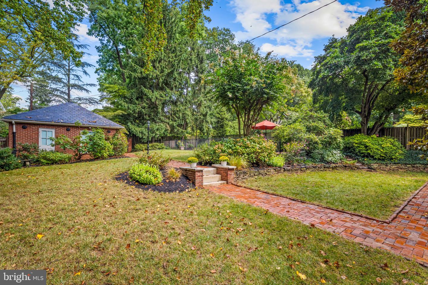 8 Club Rd Property Photo 69
