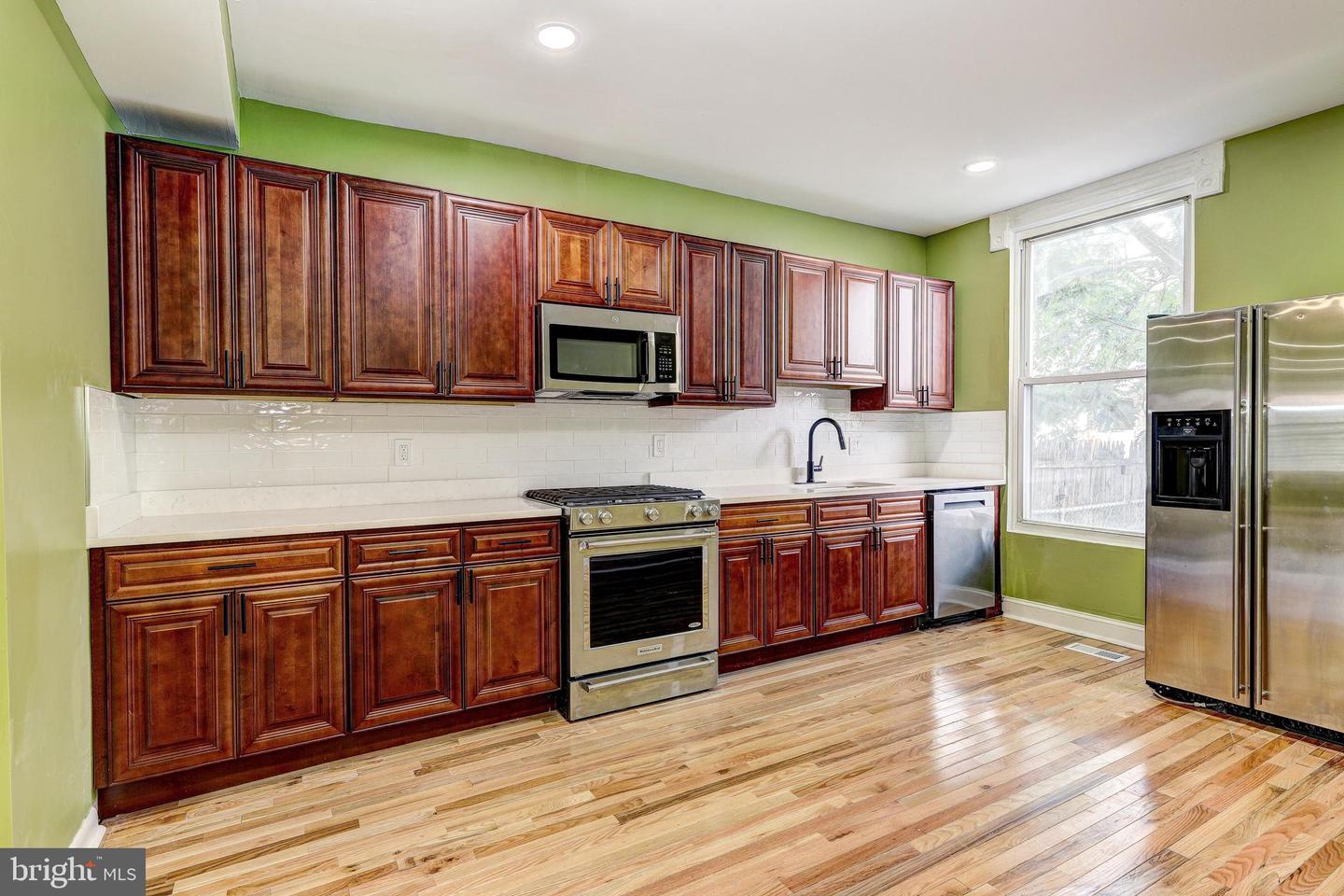 1206 Cleveland St Property Photo 10
