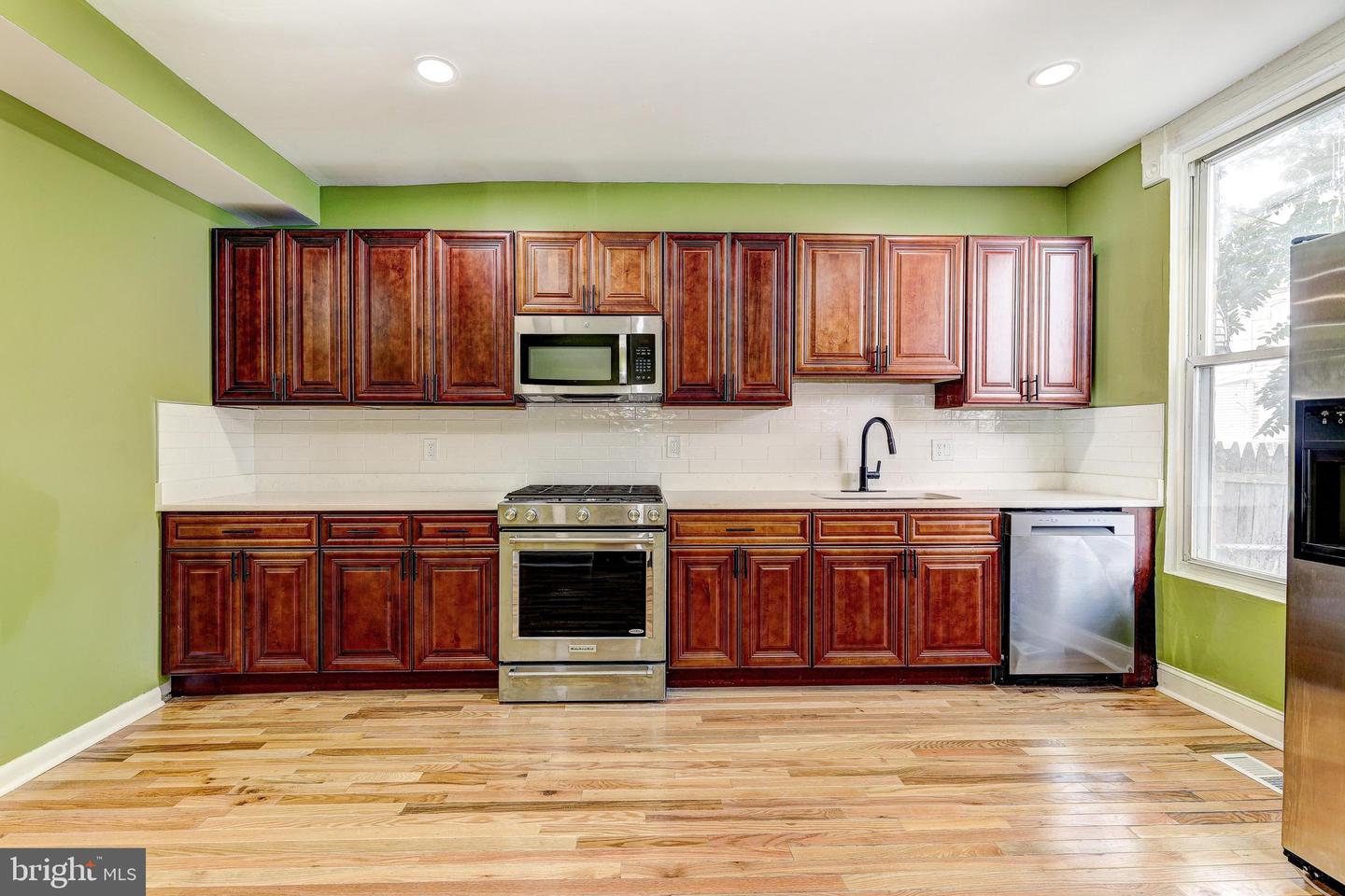 1206 Cleveland St Property Photo 11