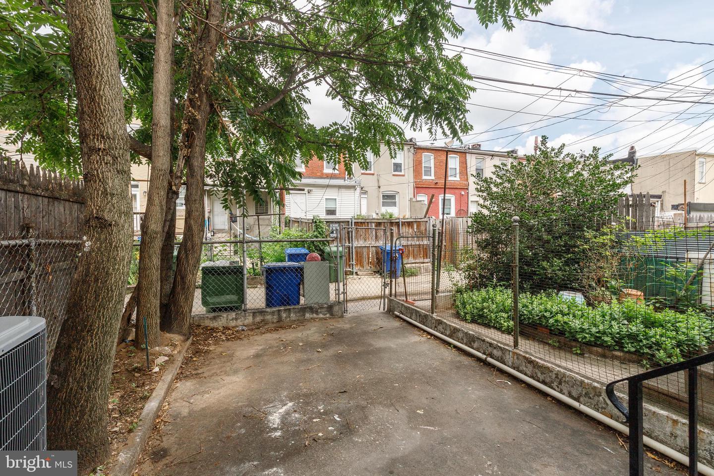 1206 Cleveland St Property Photo 27