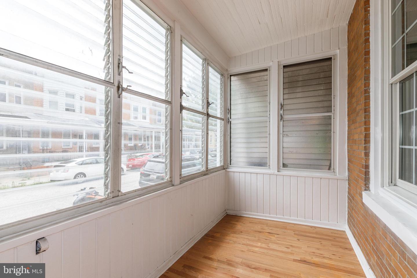 1206 Cleveland St Property Photo 29