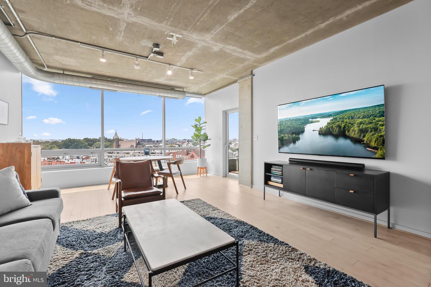 1200 Steuart St #625 Property Photo 15