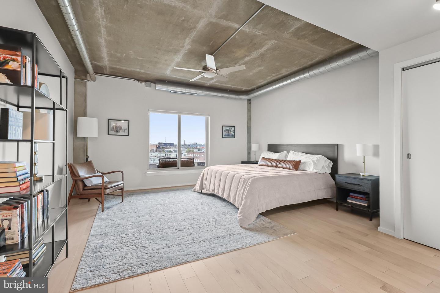 1200 Steuart St #625 Property Photo 24