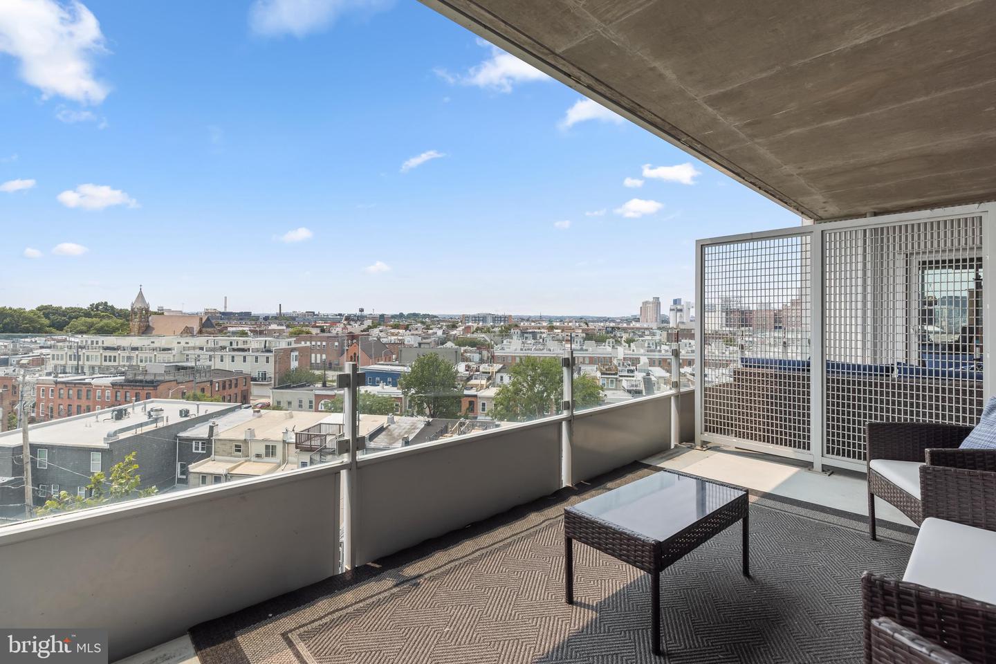 1200 Steuart St #625 Property Photo 35