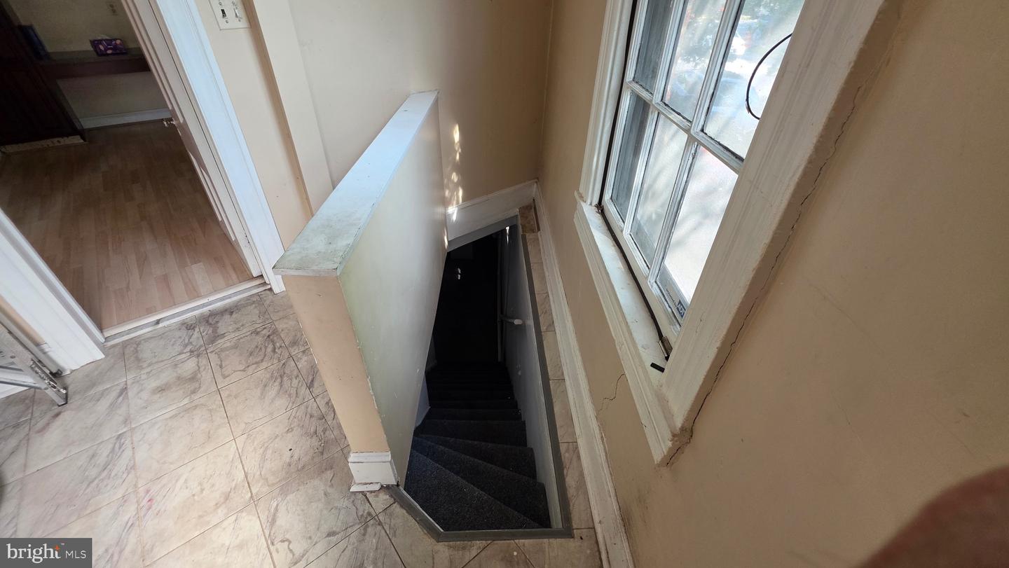 845 Park Ave Property Photo 46