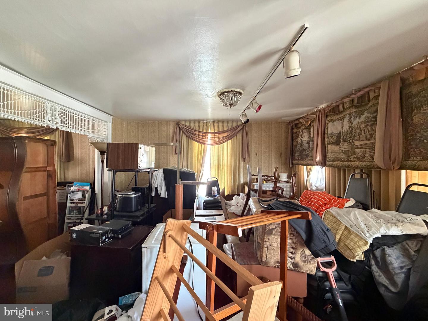 3512 Frederick Ave Property Photo 21