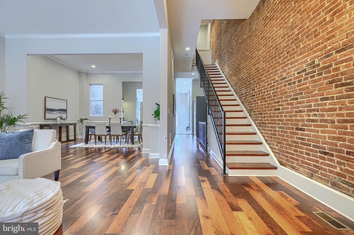 2506 Madison Ave Property Photo 5
