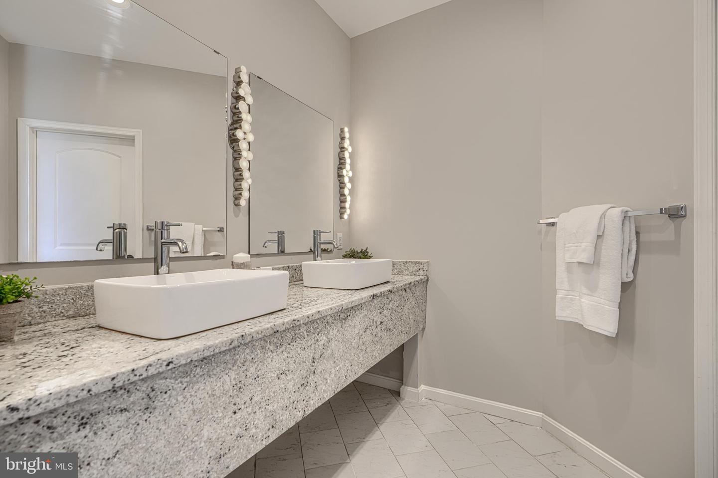 2506 Madison Ave Property Photo 48